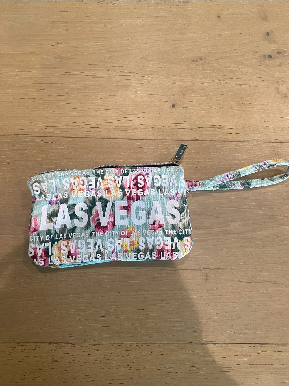 Robin Ruth Floral 'Las Vegas' Wristlet - Green, Pink, White